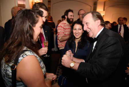 Magic OZ Magician in Uckfield for hire