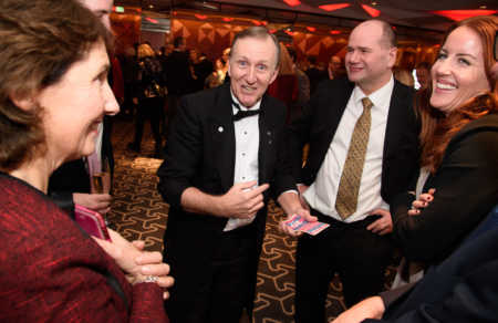 Magic OZ Magician Billingshurst Sussex