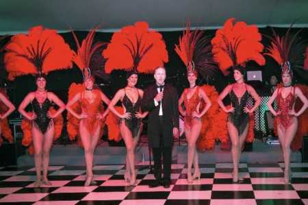 Magic OZ Charity Auctioneer Sussex and Fundrainsing Auctioneer